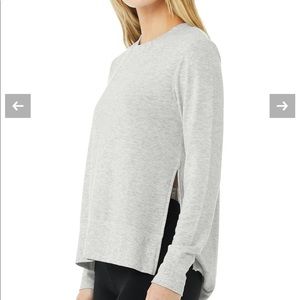ALO Yoga Light Gray Women's Sweater